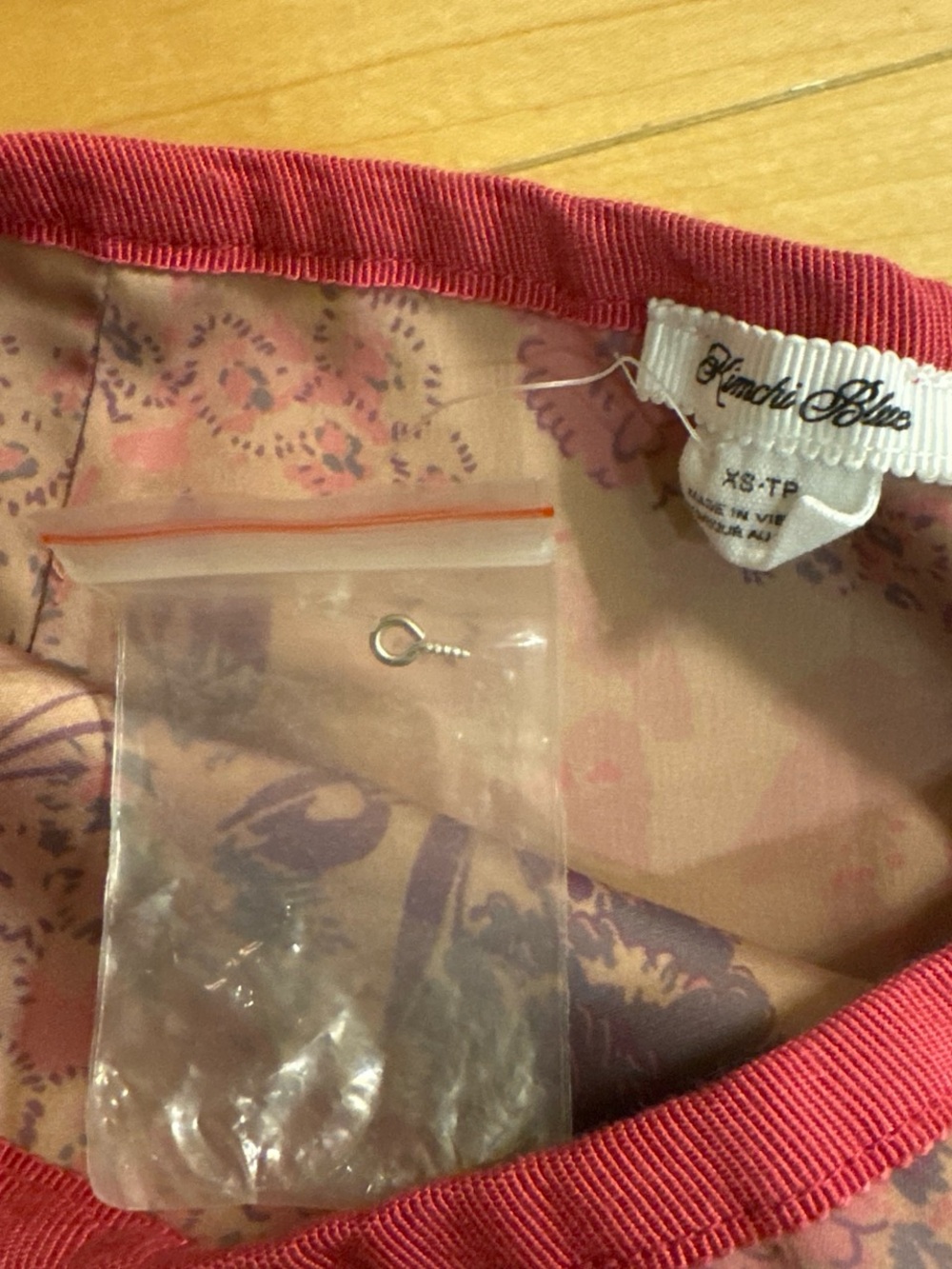 Urban Outfitters Kimchi Blue Pink and Purple Floral Pleated Mini Skirt XS - Picture 7 of 9